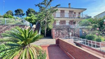 Unifamiliar aislada - Corbera de Llobregat photo 0