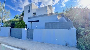 Unifamiliar aislada - Rubí photo 0