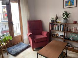 ALQUILER DE BONITO APARTAMENTO DE DOS DORMITORIOS JUNTO A LA FACULTAD DE DERECHO Y CATEDRAL photo 0