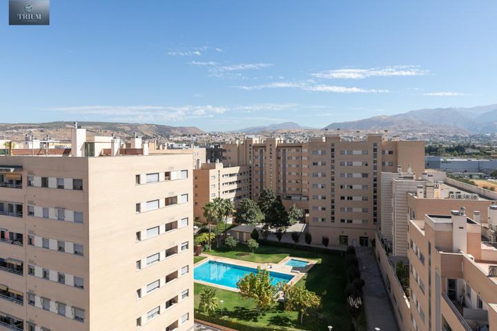 ESPECTACULAR ÁTICO-DÚPLEX CON GARAJE Y TRASTERO photo 0