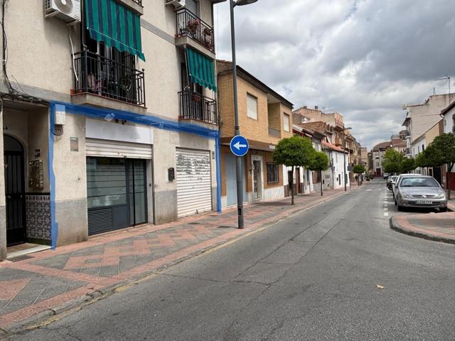 LOCAL COMERCIAL CON POSIBLE CAMBIO DE USO PARA VIVIENDA. photo 0