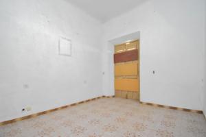 Casa en Atarfe - Oportunidad para Reformar y Personalizar photo 0