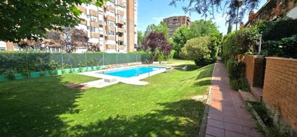 💛Magnífico chalet en urbanización privada con piscina💛 photo 0