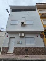 SE VENDE TRIPLEX EN EL CENTRO DE CEUTI photo 0