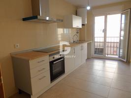 Piso de 3 dormitorios, 2 baños , trastero y garaje photo 0