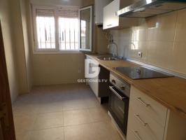 piso de alquiler 2 dormitorios y 2 baños, trastero y garaje photo 0