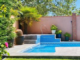 PRECIOSO CHALET PAREADO EN ZONA DEL ENSANCHE photo 0