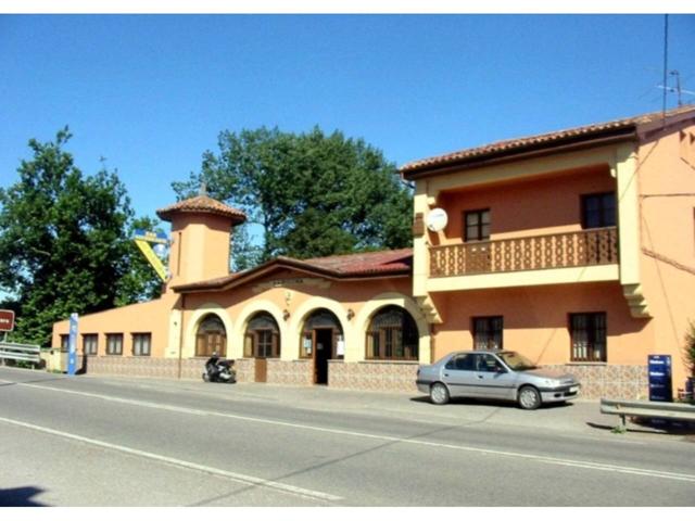 Piso en alquiler en La Manjoya-Parroquias Sur(33010) photo 0