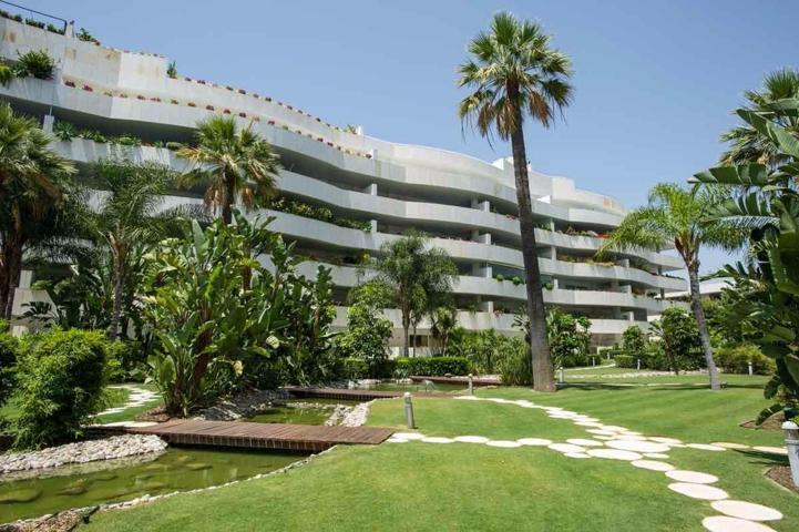 MAGNIFICO PISO A LA VENTA EN PUERTO BANÚS,MARBELLA photo 0