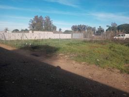 Terreno en venta en Utrera photo 0