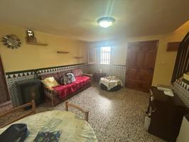 Casa - Chalet en venta en Atienza de 100 m2 photo 0