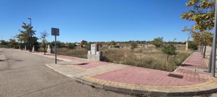 Terreno en venta en Horche de 174 m2 photo 0