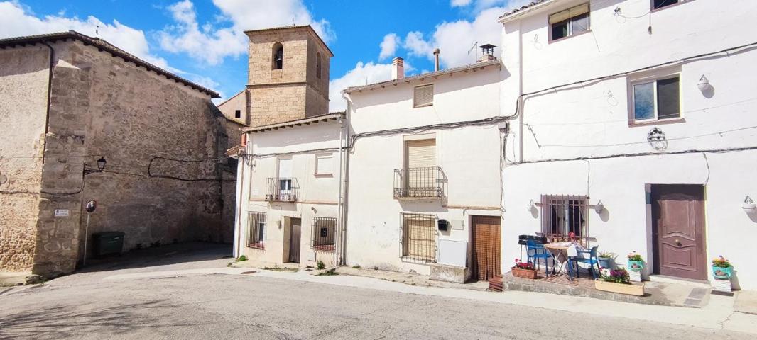 Casa - Chalet en venta en Armuña de Tajuña de 312 m2 photo 0