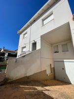 Casa - Chalet en venta en Horche de 253 m2 photo 0