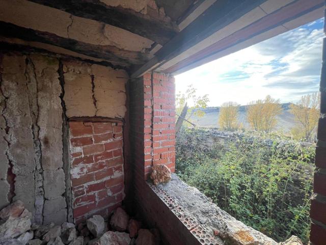 Casa - Chalet en venta en La Hortezuela de Océn de 150 m2 photo 0