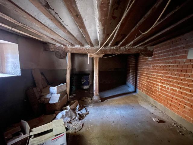 Casa - Chalet en venta en La Hortezuela de Océn de 56 m2 photo 0