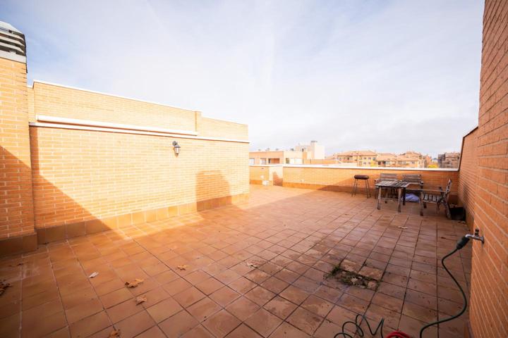 Ático en venta en YEBES de 134 m2 photo 0