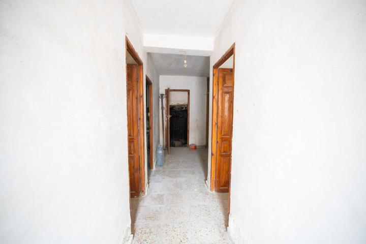 Casa - Chalet en venta en Torremocha del Campo de 216 m2 photo 0