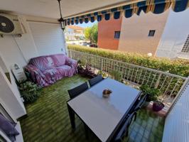 Piso En venta en Lluminetes, Castelldefels photo 0