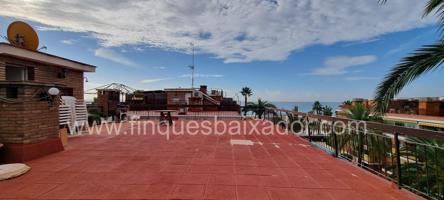 ¡FINQUES BAIXADOR PRESENTA ESTE PRECIOSO ÁTICO VISTAS AL MAR Y MONTAÑA! photo 0