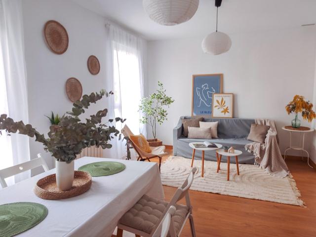 Piso En venta en Ibiza, Madrid photo 0