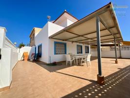 PRECIOSO DUPLEX CON AMPLIA PARCELA A TAN SOLO 400 METROS DE LA PLAYA photo 0