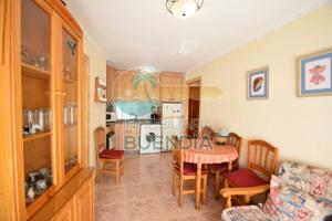 APARTAMENTO EN 1RA. LINEA DEL PASEO MARÍTIMO TOTALMENTE REFORMADO EN VENTA photo 0