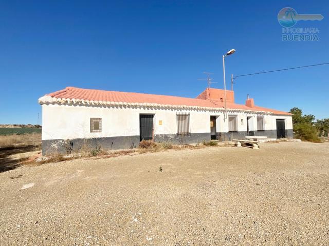 AMPLIA CASA DE CAMPO CON TERRENO PRODUCTIVO EN RAIGUERO BAJO , TOTANA photo 0