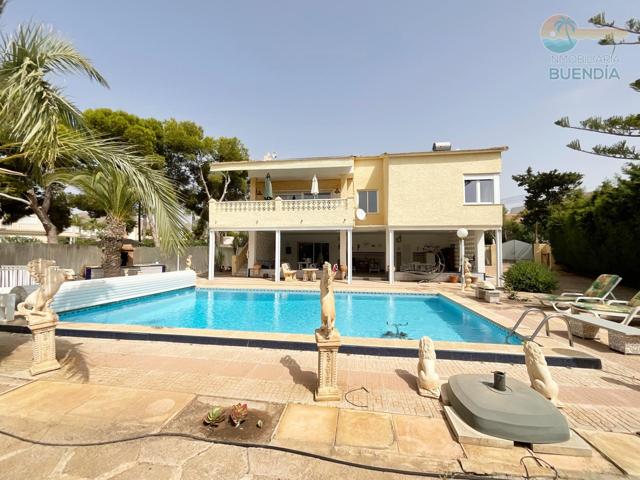 Acogedor chalet en San Ginés-La Azohía, Cartagena: Tu paraíso privado a unos pasos del mar. photo 0