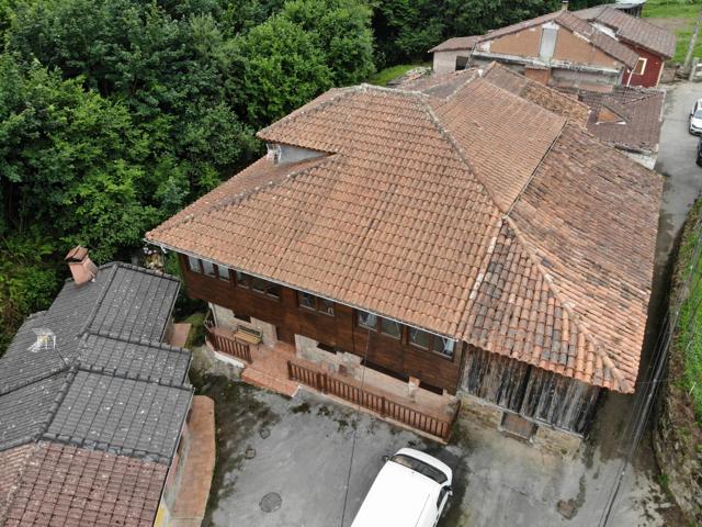 Local En venta en El Pedroso, Mieres photo 0