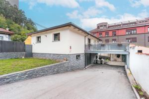 Casa En venta en Mieres Del Camino, Mieres photo 0