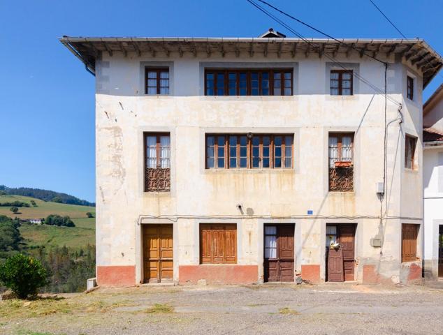 Casa en Santa Eulalia de Miño (Tineo) photo 0