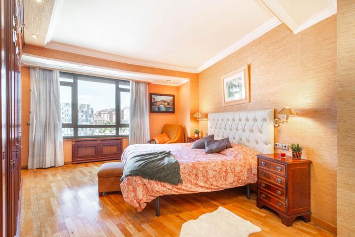 PISO EN VENTA EN CALLE URÍA, 76 (OVIEDO) photo 0