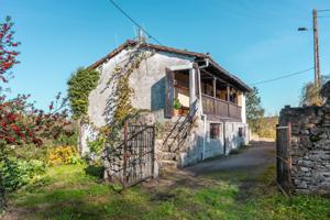 Conjunto de Casas con Finca en Perlín, Trubia – Un Rincón Asturiano para Vivir y Crear photo 0