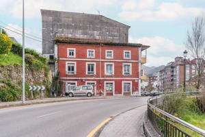 OPORTUNIDAD VENTA DE EDIFICIO EN INFIESTO photo 0