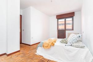 OPORTUNIDAD PISO EN LUGONES photo 0
