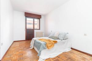 OPORTUNIDAD PISO EN LUGONES photo 0