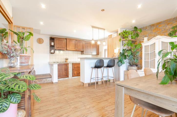 SE VENDE CASA CON FINCA EN OVIN , NAVA photo 0