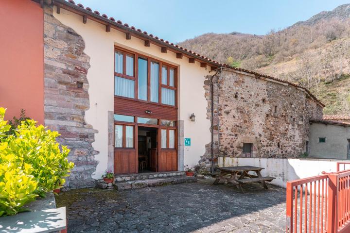 Preciosa casa rural con licencia de Vivienda Vacacional en el corazón de Somiedo photo 0