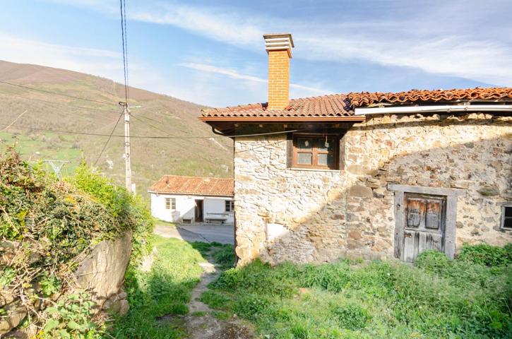 OPORTUNIDAD PARA CONSTRUIR TU PEDACITO DE PARAISO!!! photo 0