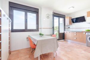 Exclusivo piso en Soto de Llanera – Ideal para familias, con altas calidades y entorno natural photo 0