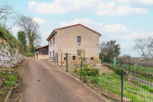 Casa En venta en Viella-Granda-Meres, Siero photo 0