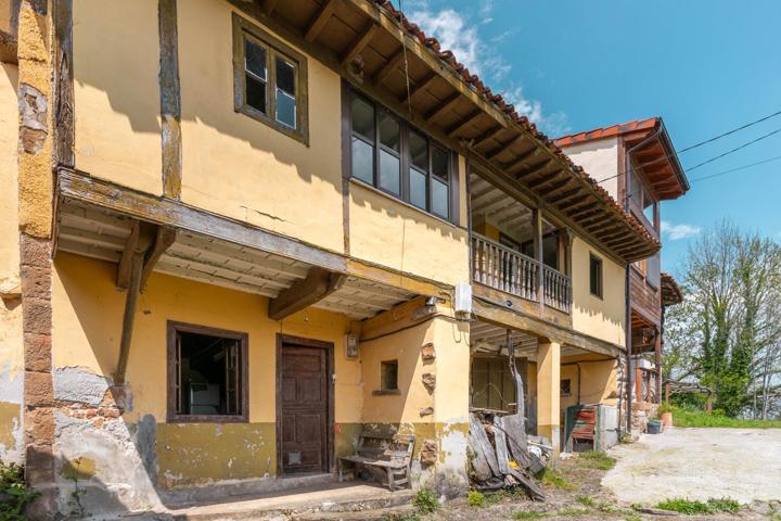 Casa con terreno en Viña, vistas abiertas y entorno único photo 0