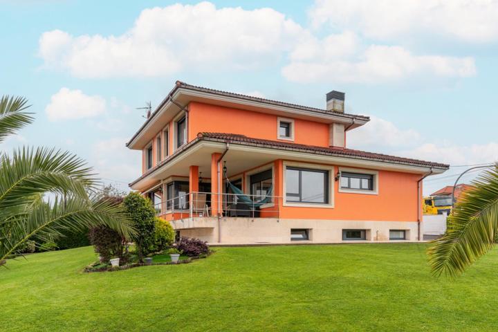 Chalet en Oviedo photo 0