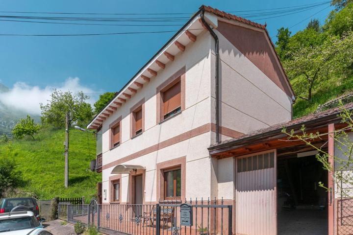 SE VENDE CASA REFORMADA EN CONCEJO DE RIOSA photo 0
