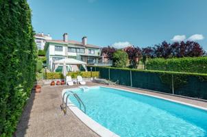Si buscas una casa especial en Luanco, esta vivienda lo tiene todo: ubicación privilegiada, vistas al mar, piscina privada photo 0