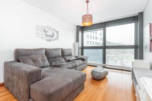 🌇 Apartamento con vistas espectaculares en las Torres de Montenuño · Diseño, confort y alta revalorización photo 0