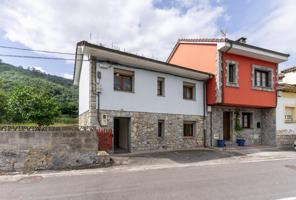 Casa con parcela en Ribera de Arriba photo 0