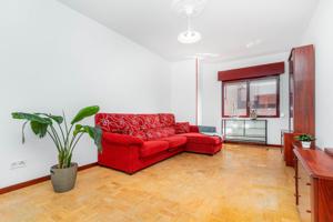 Descubre tu nuevo hogar en San Claudio, a tan solo 10´de Oviedo photo 0