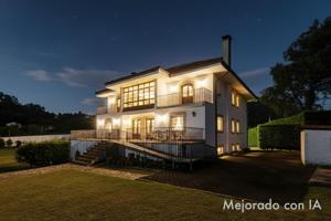 Casona asturiana con jardín, piscina y hórreo cerca de Oviedo. photo 0